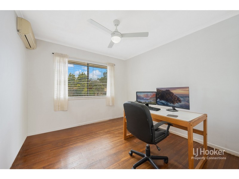 2 Folkstone Avenue, Albany Creek QLD 4035