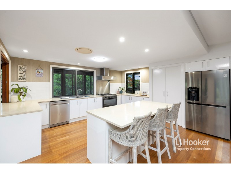 30 Pernod Place, Morayfield QLD 4506