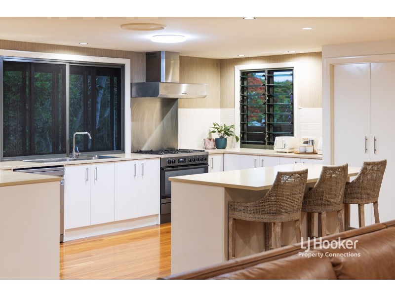 30 Pernod Place, Morayfield QLD 4506