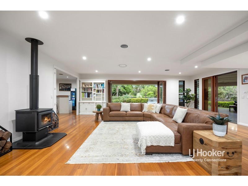 30 Pernod Place, Morayfield QLD 4506