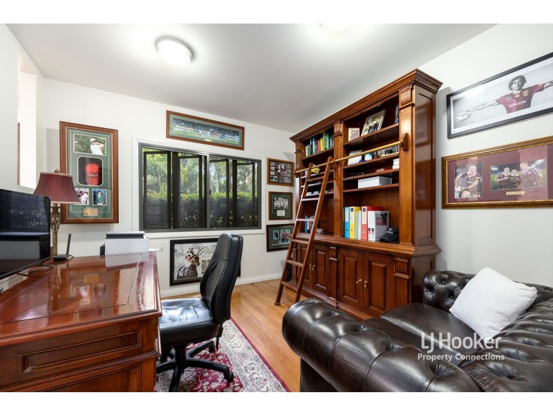 30 Pernod Place, Morayfield QLD 4506