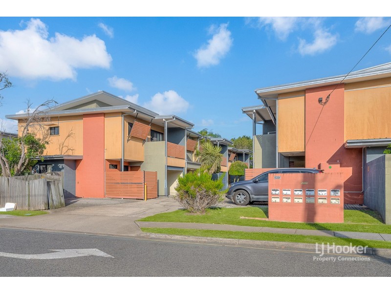 9/1 Bradley Avenue, Kedron QLD 4031