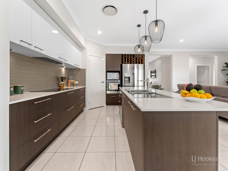 14 McKenzie Place, Warner QLD 4500