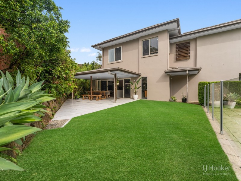 20 Melia Court, Eatons Hill QLD 4037