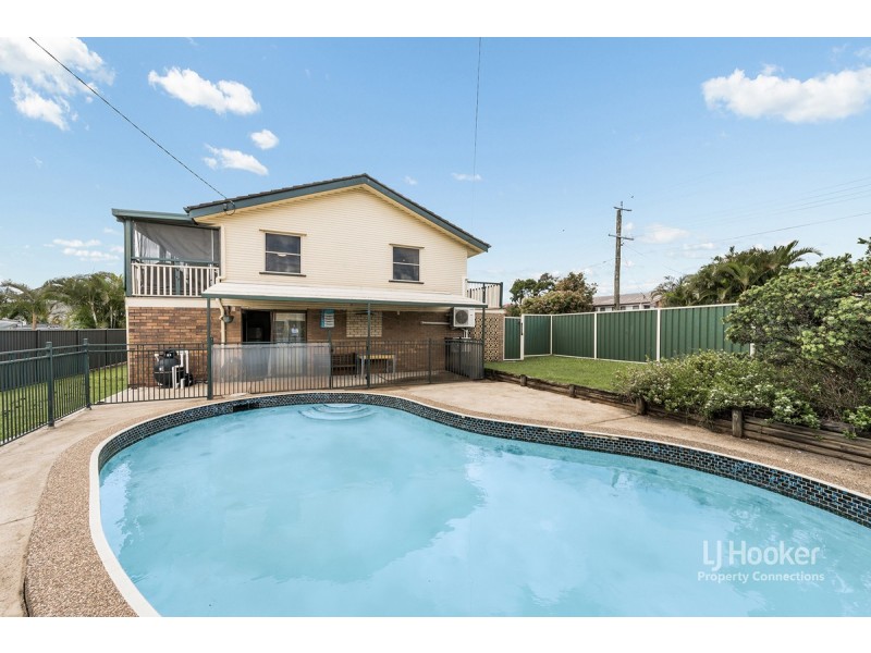 4 Levant Street, Albany Creek QLD 4035