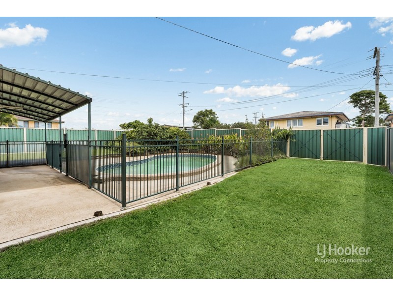 4 Levant Street, Albany Creek QLD 4035
