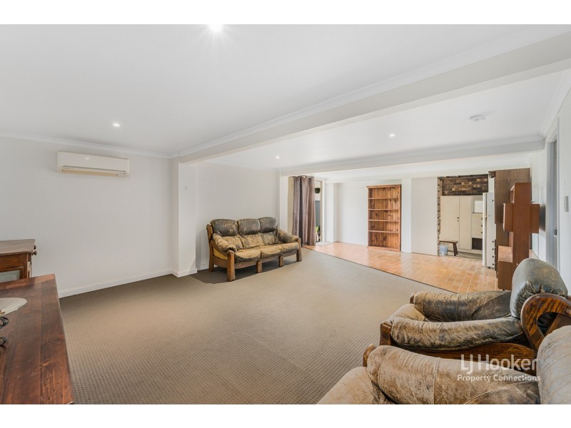 4 Levant Street, Albany Creek QLD 4035