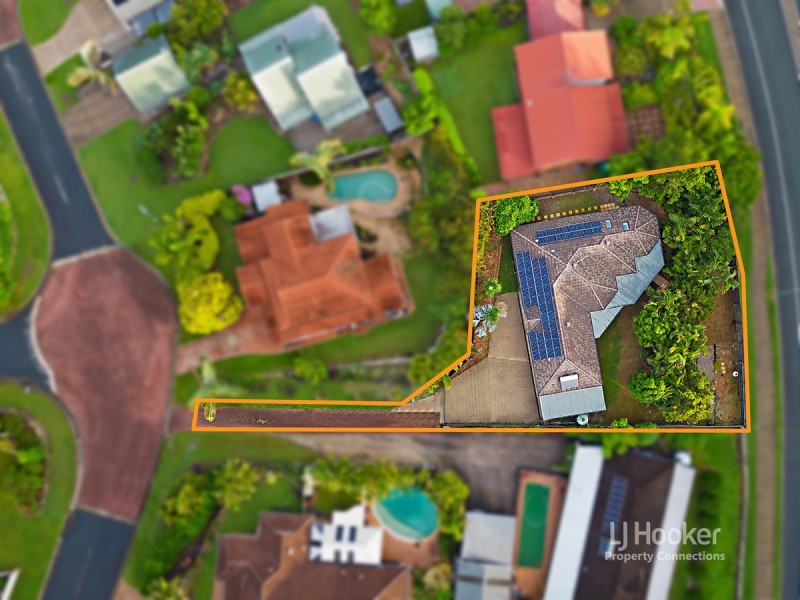 8 Oxley Court, Albany Creek QLD 4035