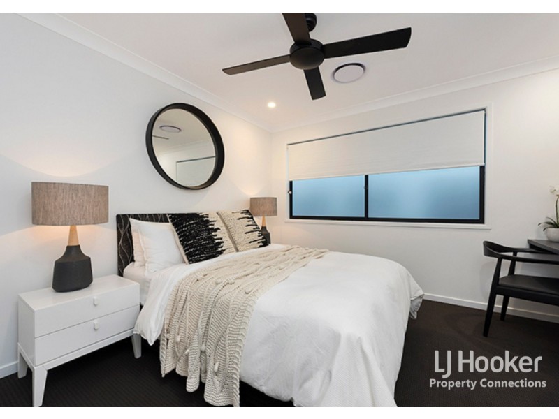 1/60 Leitchs Road South, Albany Creek QLD 4035