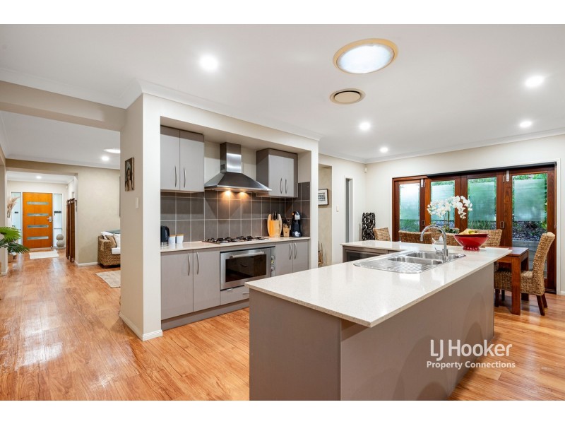 10 Oakwood Road, Warner QLD 4500