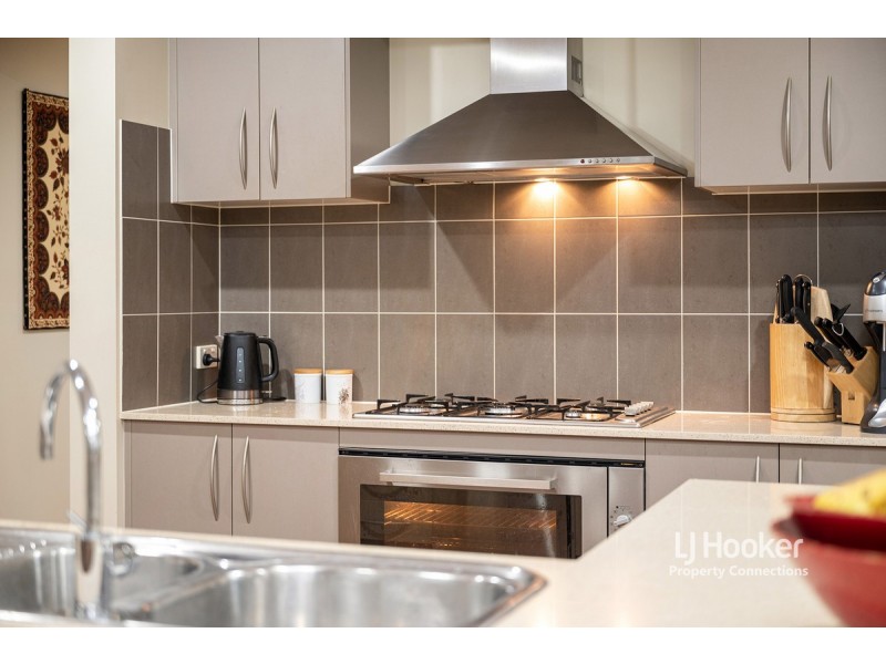 10 Oakwood Road, Warner QLD 4500