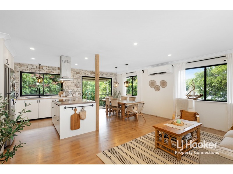 17 Devoran Street, Albany Creek QLD 4035