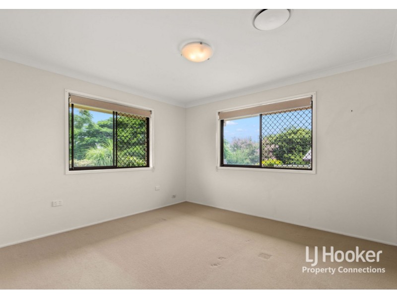 10 Nikola Street, Arana Hills QLD 4054