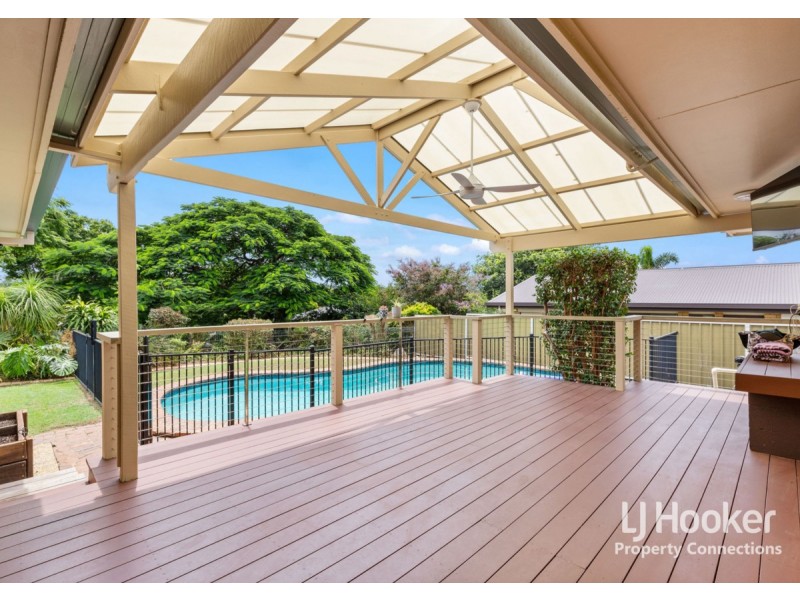 10 Nikola Street, Arana Hills QLD 4054