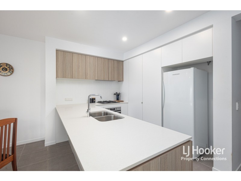 28 Rowley Street, Strathpine QLD 4500