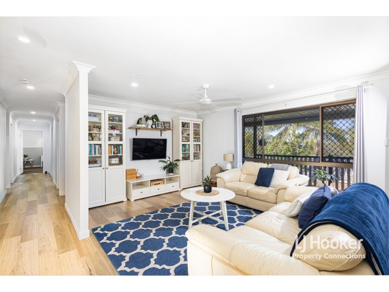 34 Olympus Court, Eatons Hill QLD 4037