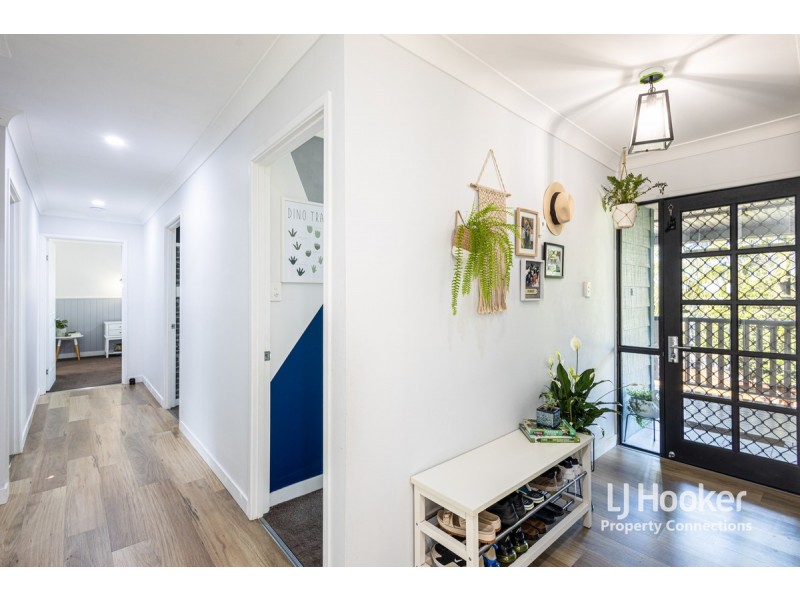 34 Olympus Court, Eatons Hill QLD 4037