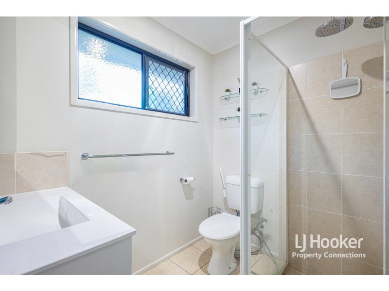 41 Scenic Close, Albany Creek QLD 4035