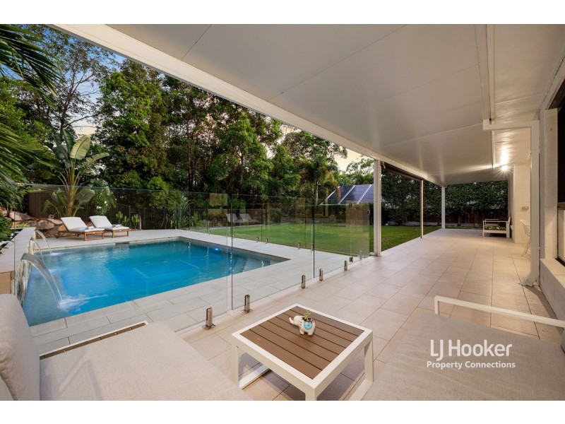 50 Riversleigh Crescent, Eatons Hill QLD 4037