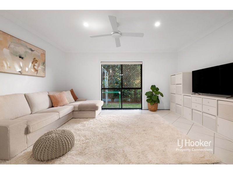 50 Riversleigh Crescent, Eatons Hill QLD 4037