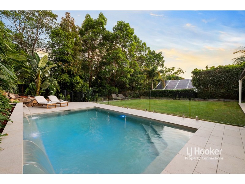 50 Riversleigh Crescent, Eatons Hill QLD 4037