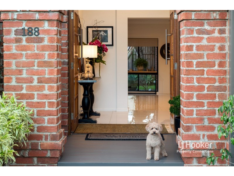 188 Saturn Crescent, Bridgeman Downs QLD 4035