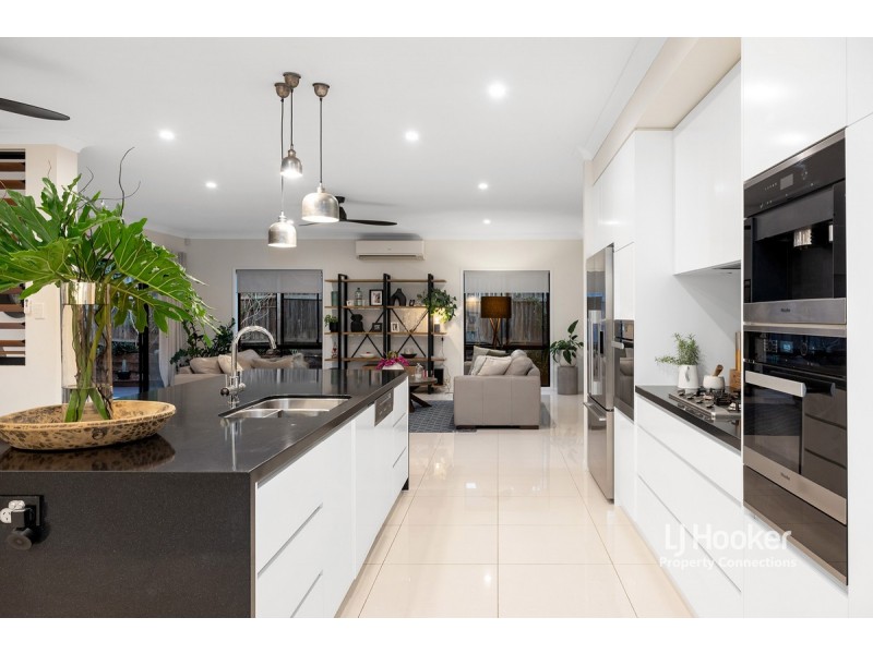 188 Saturn Crescent, Bridgeman Downs QLD 4035