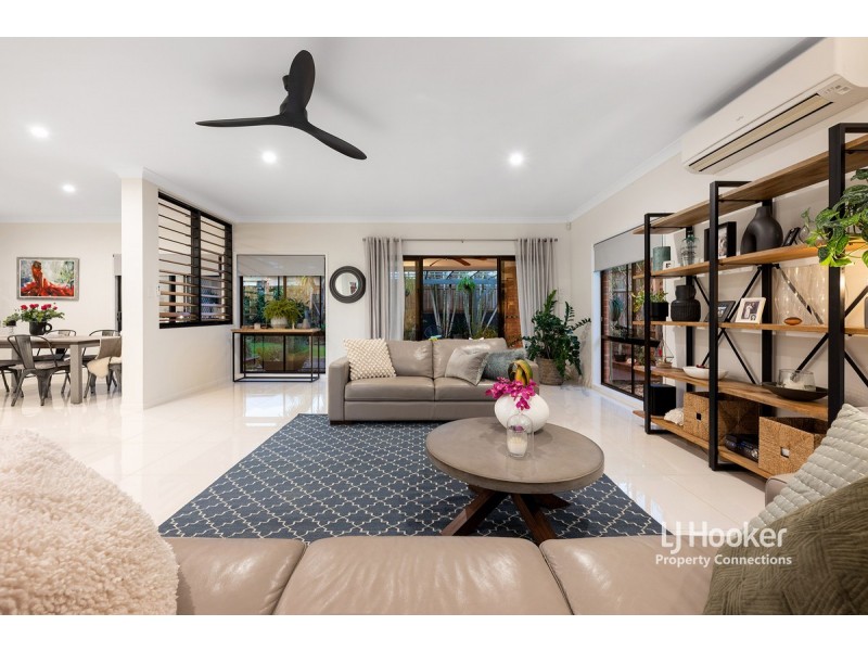 188 Saturn Crescent, Bridgeman Downs QLD 4035