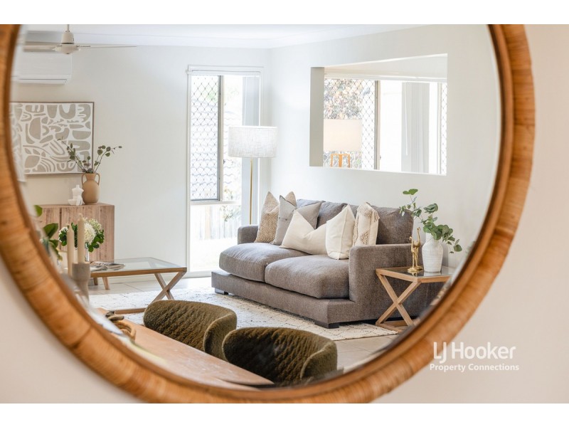 5 Cassinia Court, Eatons Hill QLD 4037