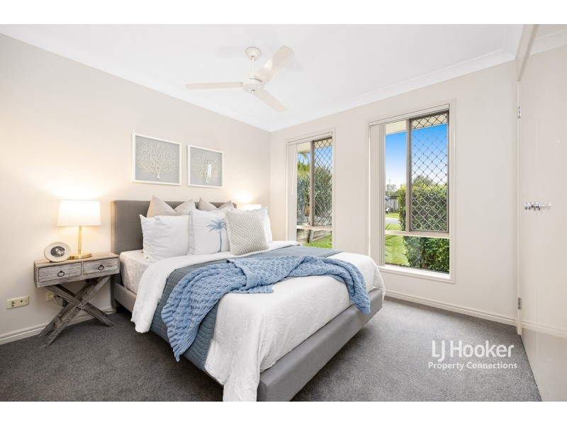 5 Cassinia Court, Eatons Hill QLD 4037