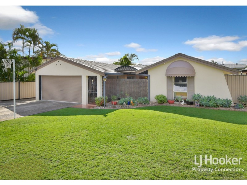 16 Crofty Street, Albany Creek QLD 4035