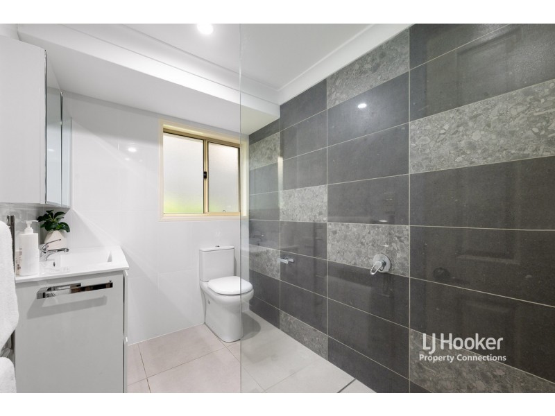 16 Habitat Place, Bridgeman Downs QLD 4035