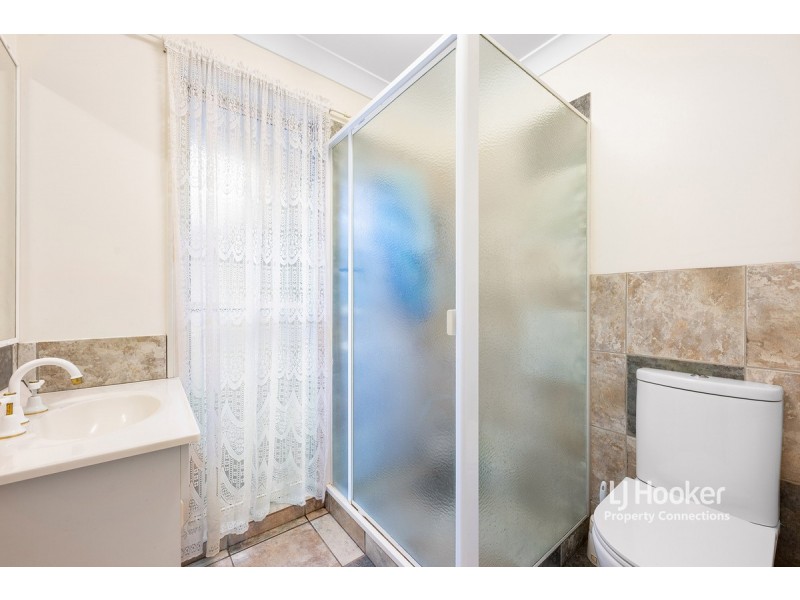 16 Habitat Place, Bridgeman Downs QLD 4035