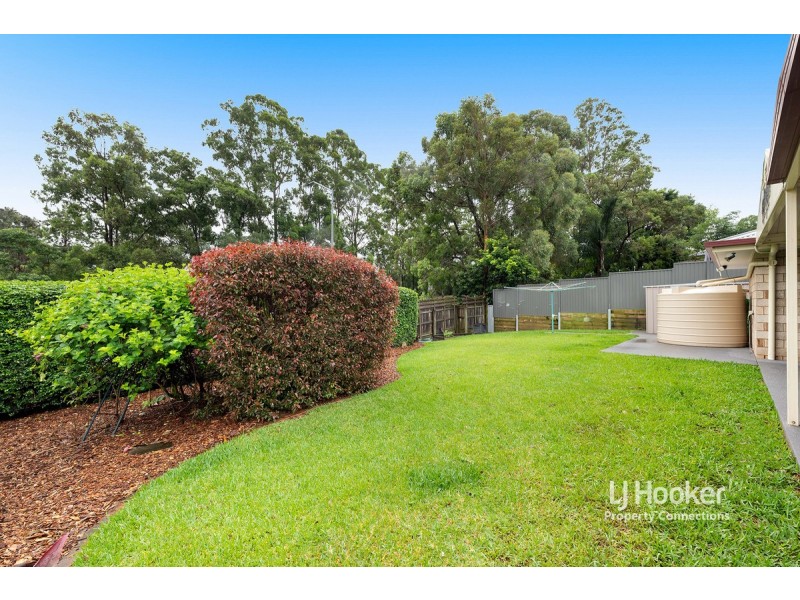 16 Habitat Place, Bridgeman Downs QLD 4035