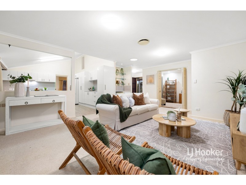 11 Franklin Court, Albany Creek QLD 4035