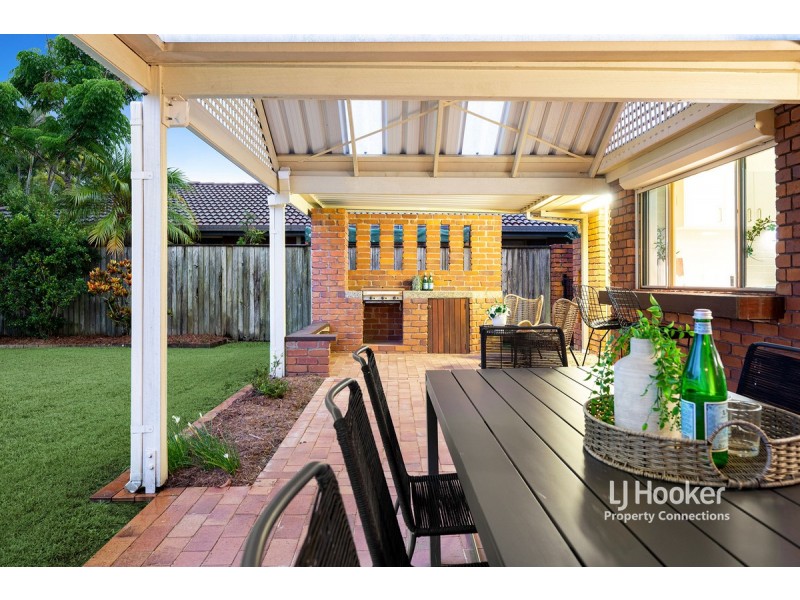 11 Franklin Court, Albany Creek QLD 4035