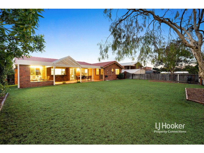 11 Franklin Court, Albany Creek QLD 4035