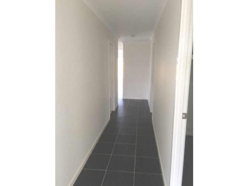 13 Lefroy Court, Warner QLD 4500