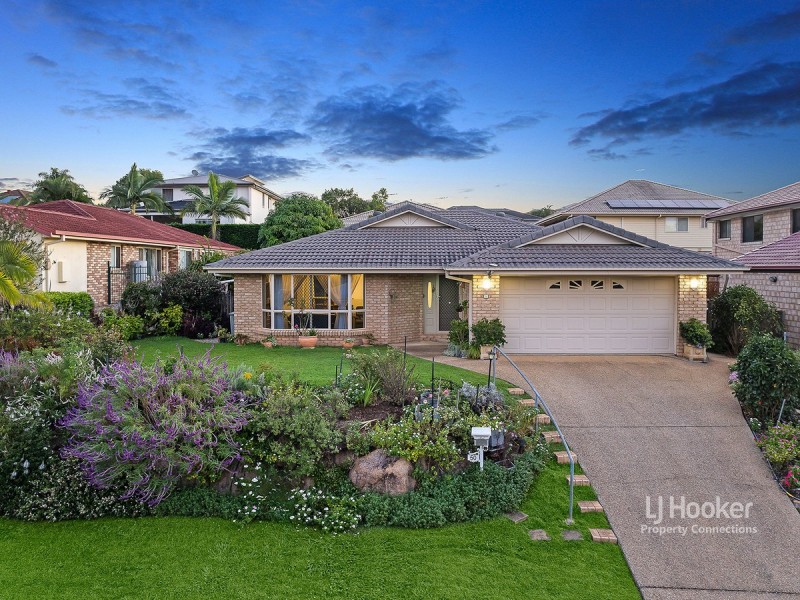 50 Paramount Drive, Warner QLD 4500