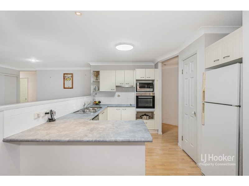 50 Paramount Drive, Warner QLD 4500