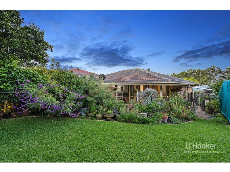 50 Paramount Drive, Warner QLD 4500