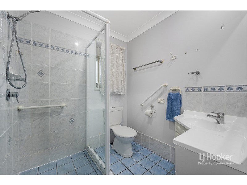 50 Paramount Drive, Warner QLD 4500