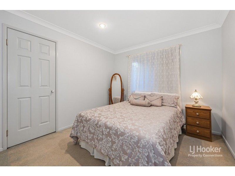 50 Paramount Drive, Warner QLD 4500