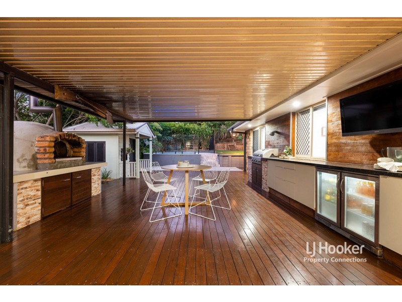 5 Gypsy Court, Eatons Hill QLD 4037