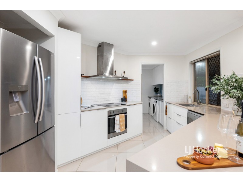 5 Gypsy Court, Eatons Hill QLD 4037