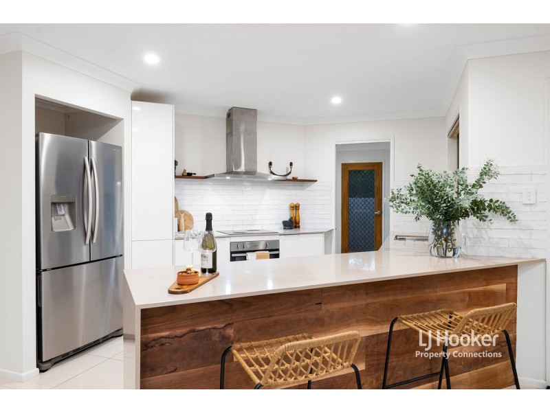 5 Gypsy Court, Eatons Hill QLD 4037