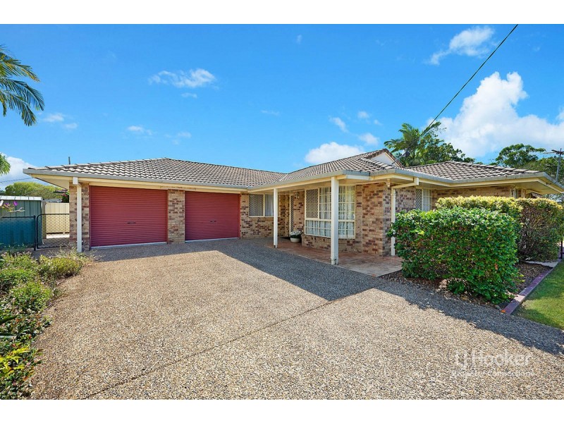 9 Skylark Court, Kallangur QLD 4503