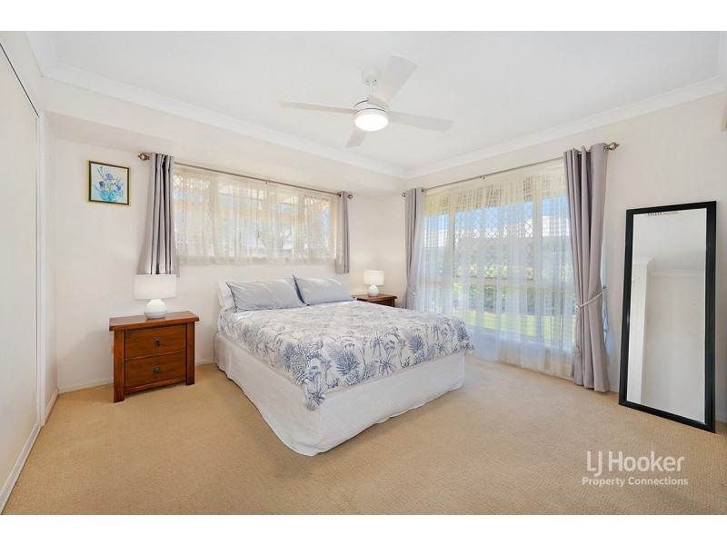 9 Skylark Court, Kallangur QLD 4503