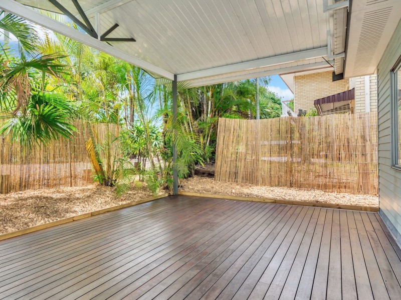 49 Illuta Avenue, Ferny Hills QLD 4055
