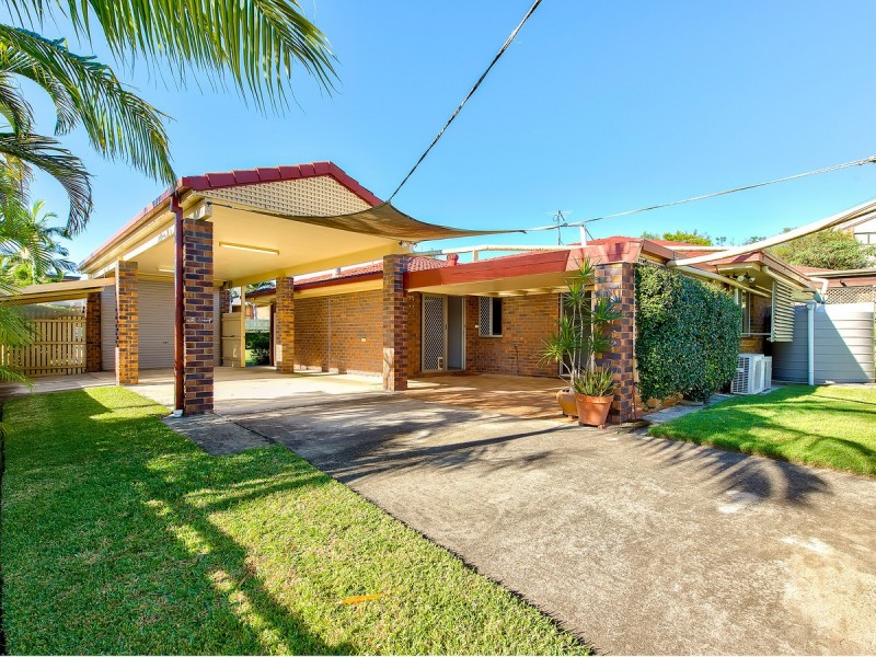 10 Pegasus Avenue, Eatons Hill QLD 4037